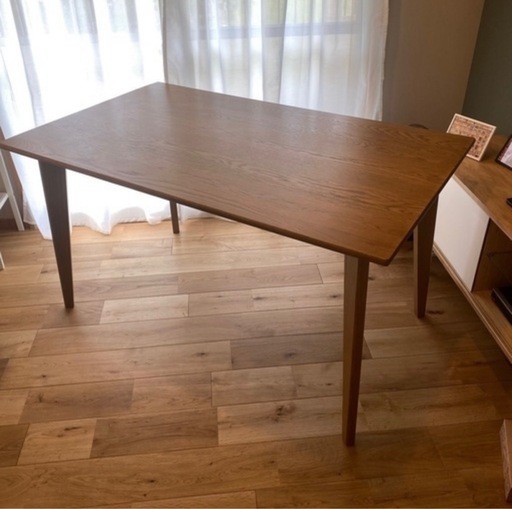 ★取引中 ★ unico ダイニングテーブル　4人がけ