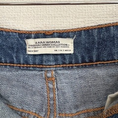 ZARA デニムスカートの画像
