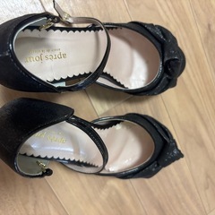 アプレジュール　Lサイズ　パンプス黒　ラメ　の画像