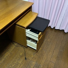 パソコンデスク&チェアの画像