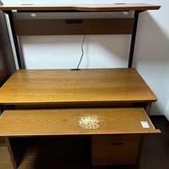 パソコンデスク&チェアの画像