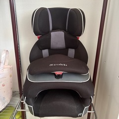 【取引完了】チャイルドシート 体重9キロ～36キロくらいまでの画像
