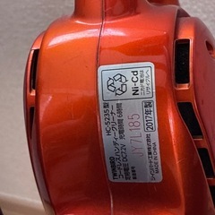 小型組立式充電式掃除機　オレンジ
の画像