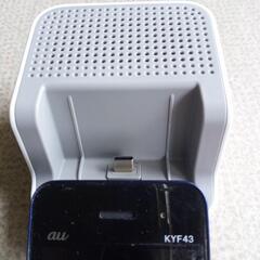 au ガラケー充電器の画像