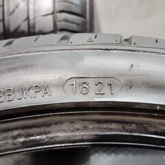 VINMAX ACTIVE V02 235/35ZR20 20インチ 夏タイヤ 2本 21年製 バリ溝 ポルシェ/718ボクスター/718ケイマン テスラ/モデル3等　(KTB334)クレジットカード QRコード決済可能の画像