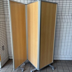 【未使用】タンスのゲン　パーテーションの画像