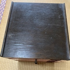 【交渉中】アンティーク小物入れの画像
