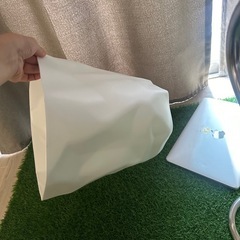 ゴミ箱の画像
