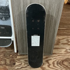 スケートボード好きな人必見‼️かっこいい😎✨ スケートボード🛹 子供用 大人用 初心者 黒の画像