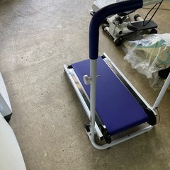 お散歩ロード・自走式ウォーキングマシンの画像