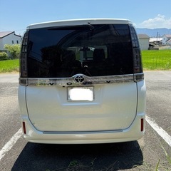 トヨタ　ヴォクシー　Vの画像