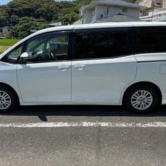 トヨタ　ヴォクシー　Vの画像