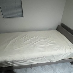 シングルベッドの画像