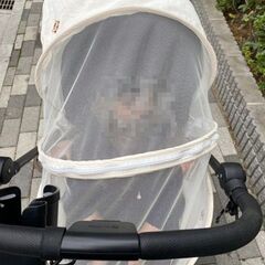 【かわいい蚊帳＋日よけ 2in1 ベビーカー用カバー】の画像
