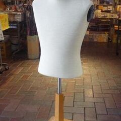 トルソー メンズ 高さ83～101cm マネキン 店舗 ディスプレイ ファッション 服飾 札幌市東区 新道東店の画像