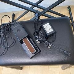 Roland FP-10 電子ピアノ、DP-10ペダル、楽器専用椅子、Gravityスタンドの画像