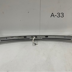[極上]TOYOTA AQUA トヨタ アクア 純正 リヤスポイラー 76085-52200 中古相場¥4,500 クレジット決済可の画像