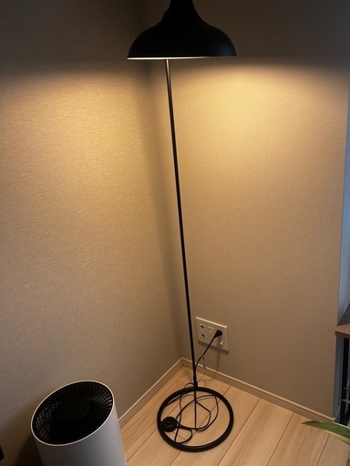 高品質 （値下げ相談可）フロアランプ•スタンドライト