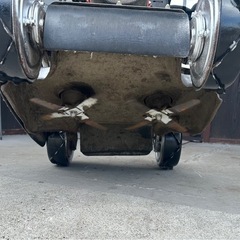 スパイダーモア　SP850◇4WD・畦刈機・自走式草刈機の画像