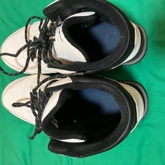 MIZUNOトレーニングシューズの画像