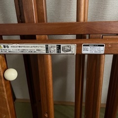 カトージ　ベビーベッドの画像