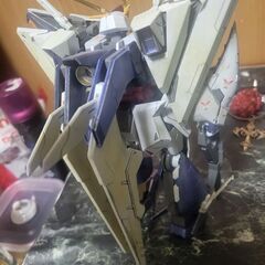 クスィーガンダム完成品　塗装デザリング済みの画像