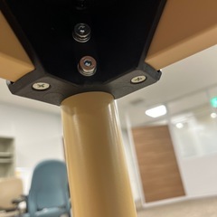 足取れます　テーブルの画像