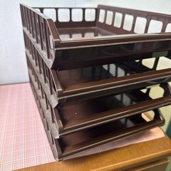 引き出し式書類入れの画像