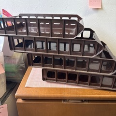 引き出し式書類入れの画像