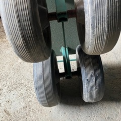 農作業　タイヤ付き　椅子の画像