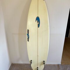 【引取または着払い限定】サーフボードの画像