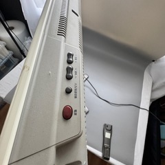 AQUOS アクオス SHARP 液晶テレビ LC-32D10 HDMI 32型 2007年製　白　ホワイトの画像