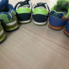 NewBalance 子供用スニーカーの画像