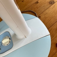 首が少し不具合な扇風機の画像