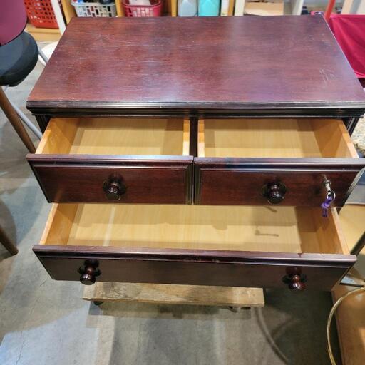 木製チェスト　桜　天然杢 木製チェスト 桜 天然杢 桜天然杢鍵付き4段チェスト1