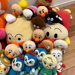 アンパンマンのぬいぐるみの画像