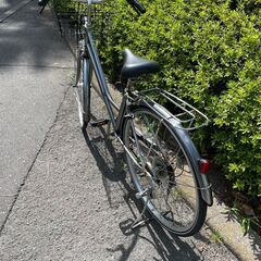 自転車　No.367　シティサイクル　27インチ　ママチャリ　6段切替　LEDオートライト付き　【リサイクルショップどりーむ天保山】の画像