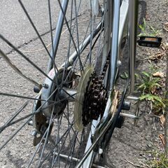 自転車　No.367　シティサイクル　27インチ　ママチャリ　6段切替　LEDオートライト付き　【リサイクルショップどりーむ天保山】の画像