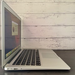 ⭐️美品 MacBook Air 13インチ/2015/A1466/macOS Monterey/ Core i5 1.6GHz(2.7GHz)/メモリ8GB/SSD 256GB/JIS配列/元箱付/バッテリー正常🔋✨の画像