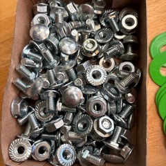 アングルラック取り付け金具の画像