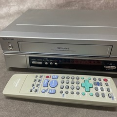 SHARP DVD ビデオプレーヤー DV-NC750 中古品 リモコン付き 2005年製の画像