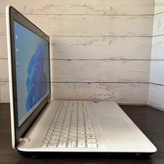 ⭐️美品【Windows11✨】 VAIO® Fit 15E|mk3 /15.6インチ/SSD256GB/Microsoft Office2021搭載/2017年製/バッテリー正常🔋✨の画像