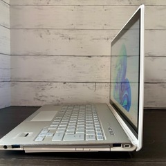 ⭐️美品【Windows11✨】FUJITSU LIFEBOOK SH90/S /13.3インチ/SSD256GB/Microsoft Office2021搭載/2015年製/タッチパネル機能☝️✨の画像