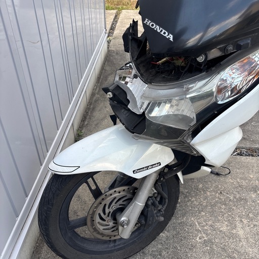 PCX125 JF28 事故車 部品取り