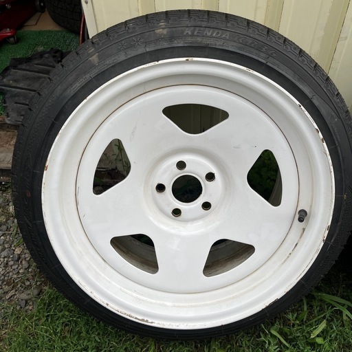 TC01 スタッドレスタイヤ付き4本セット(最終値下げ！)