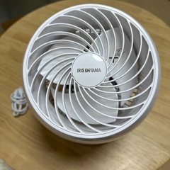 アイリス　　扇風機の画像