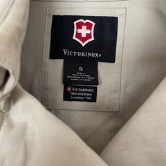 Victorinox ベージュ ダブルブレスト トレンチコート S ミリタリーの画像