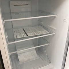 【トレファク高槻店】安心の1年間保証！取りに来られる方限定！yselectの2ドア冷蔵庫のご紹介です！の画像