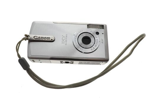 【美品】Canon IXY シルバー コンパクトデジタルカメラ Amazon.co.jp: Canon デジタルカメラ IXY 140 光学10倍ズーム