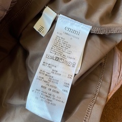 emmi ニットタートルネックプリーツワンピース サイズ0の画像
